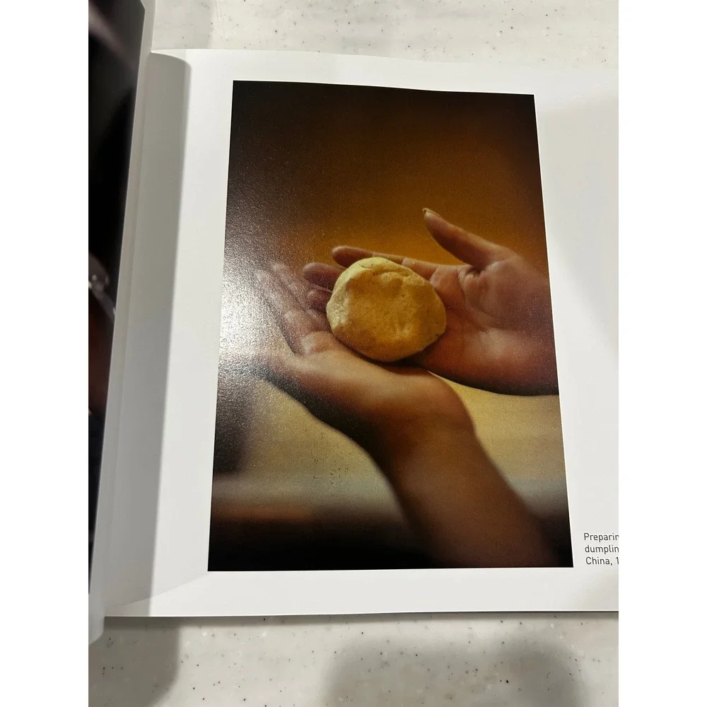 Handbook Eve Arnold First US Edition 2004 Photography Book with Slipcase